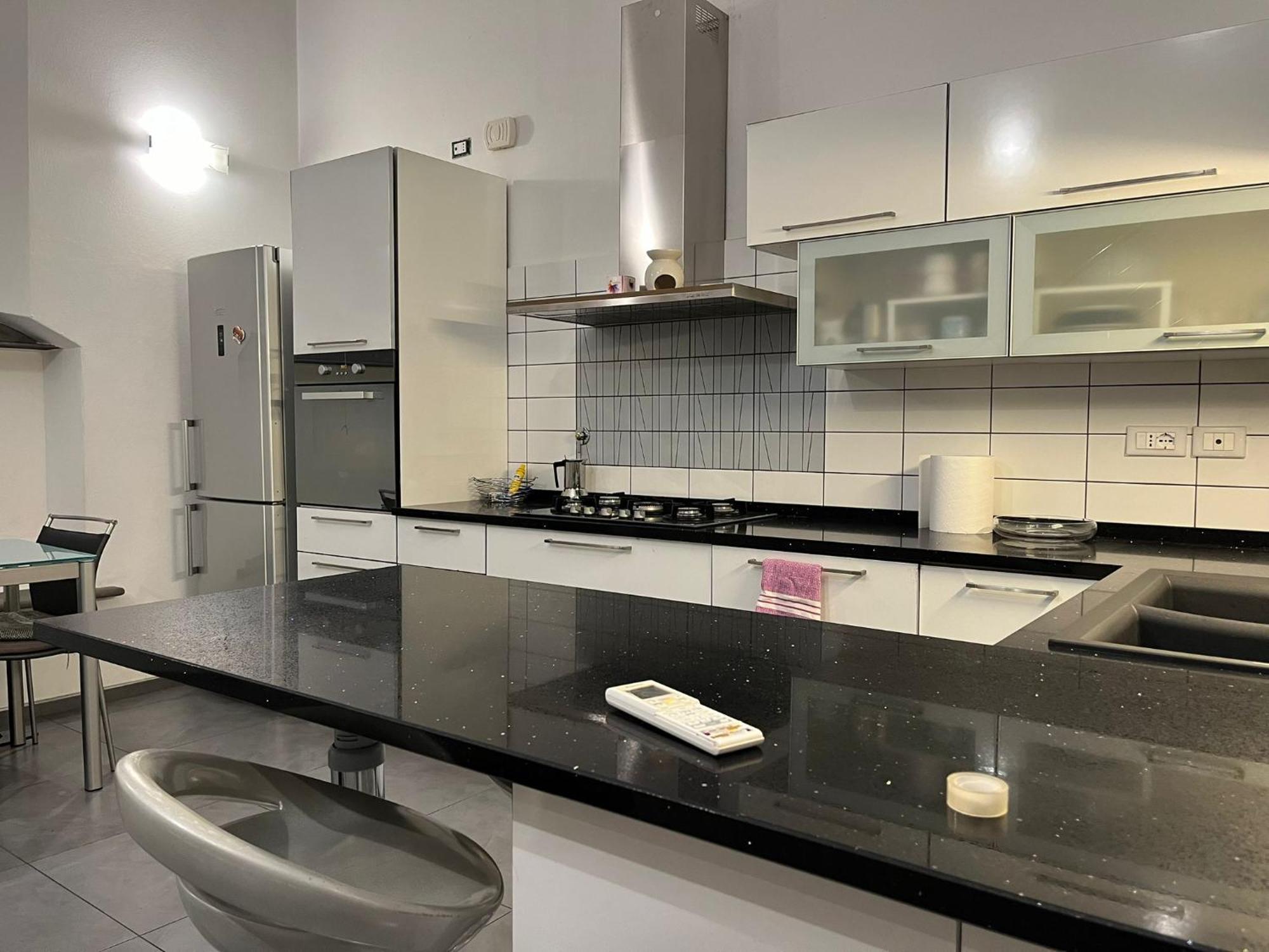Exquisite 2Br Apartment Nearby Borgo San Frediano Florens Exteriör bild